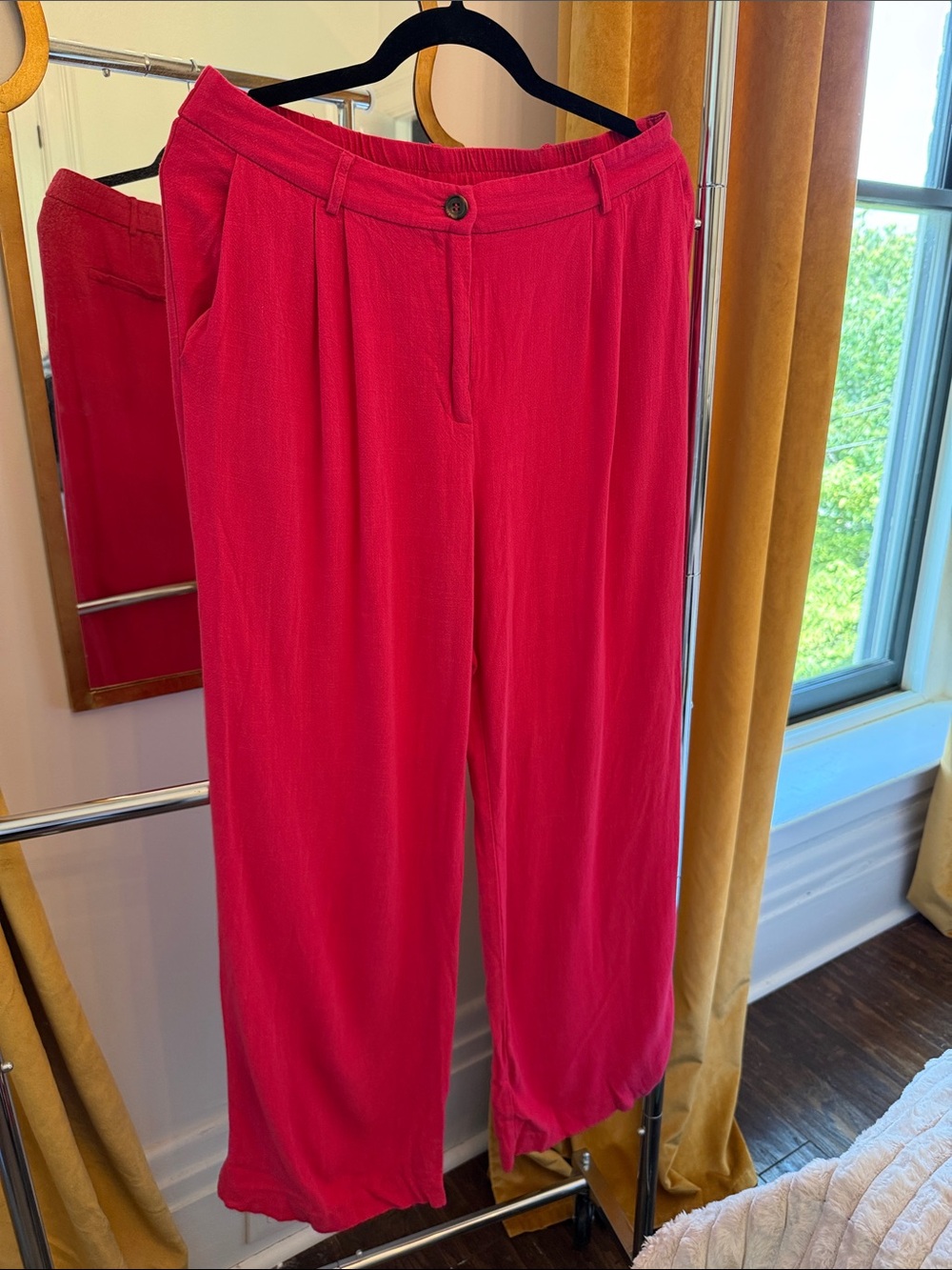 Women’s Super soft linen blend Wide-Leg Pink Pants. Size large